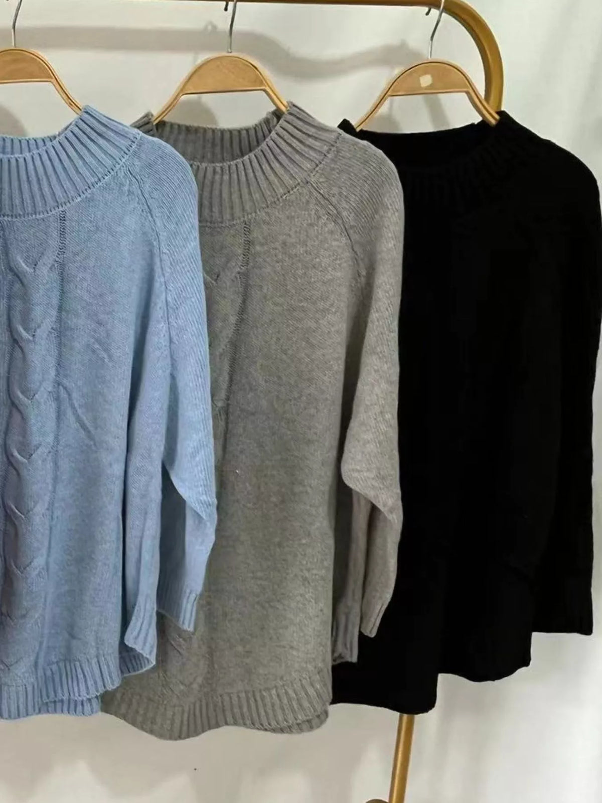 Cable-Knit Long Sleeve Sweater - Lilixa.store