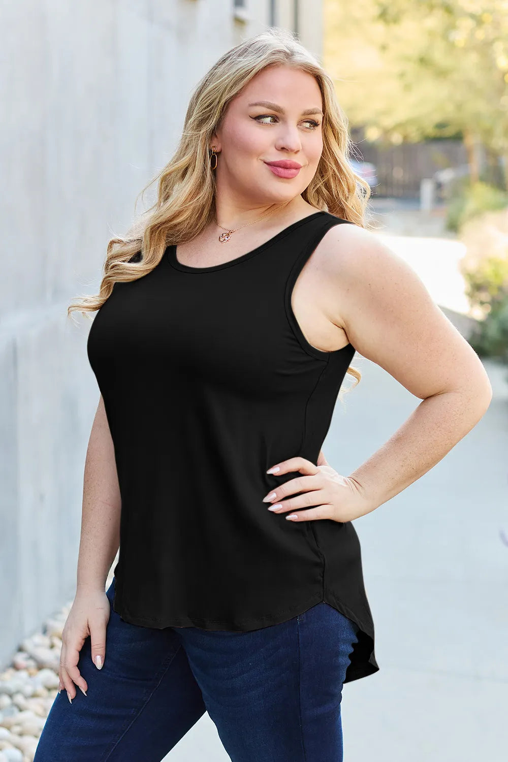 Basic Bae Full Size Round Neck Curved Hem Tank - Lilixa.store