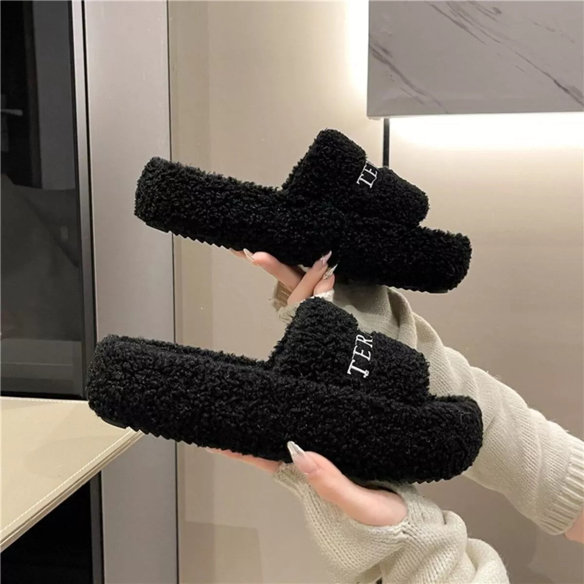 Fuzzy Plush Open Toe Slippers - Lilixa.store