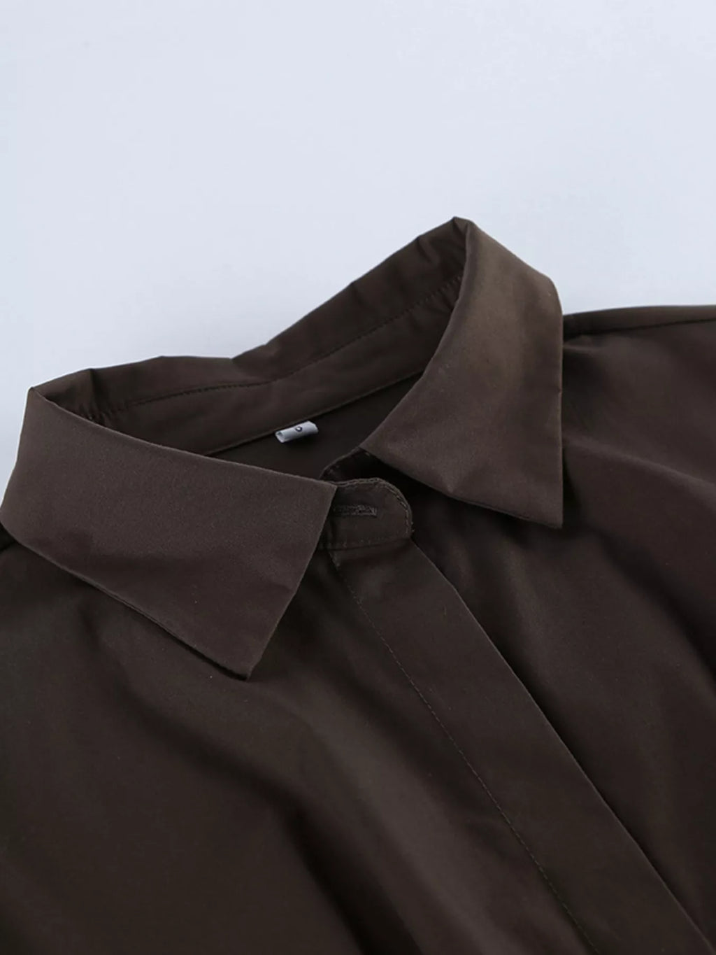 Slim-Fit Ruched Waist Shirt - Lilixa.store