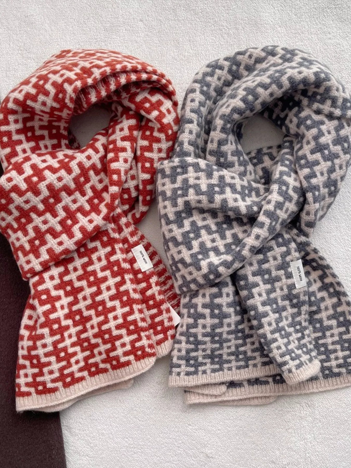 Wool Geometric Pattern Knitted Warm Scarf - Lilixa.store