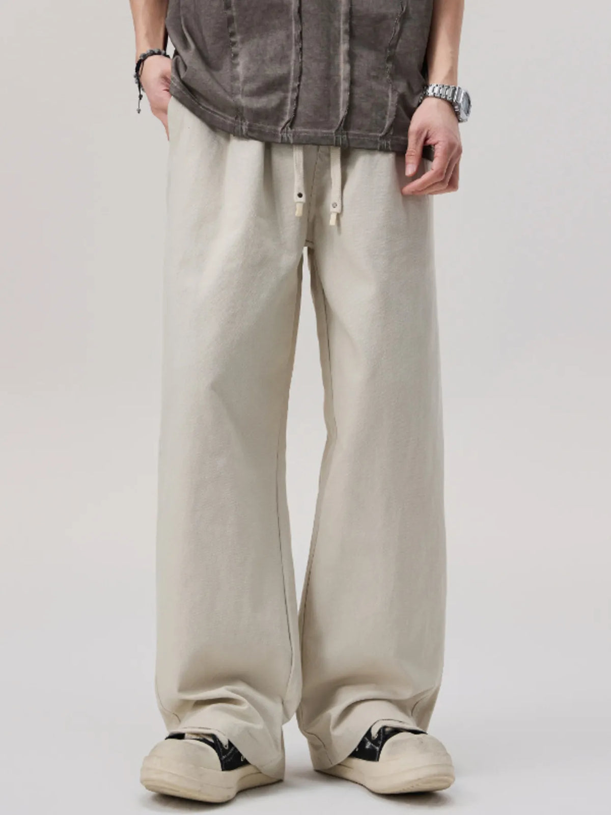 Men's Loose Fit Drawstring Pants in Off-white