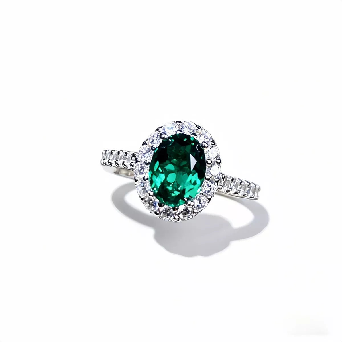 925 sterling Silver Oval Cut Synthetic Emerald Ring