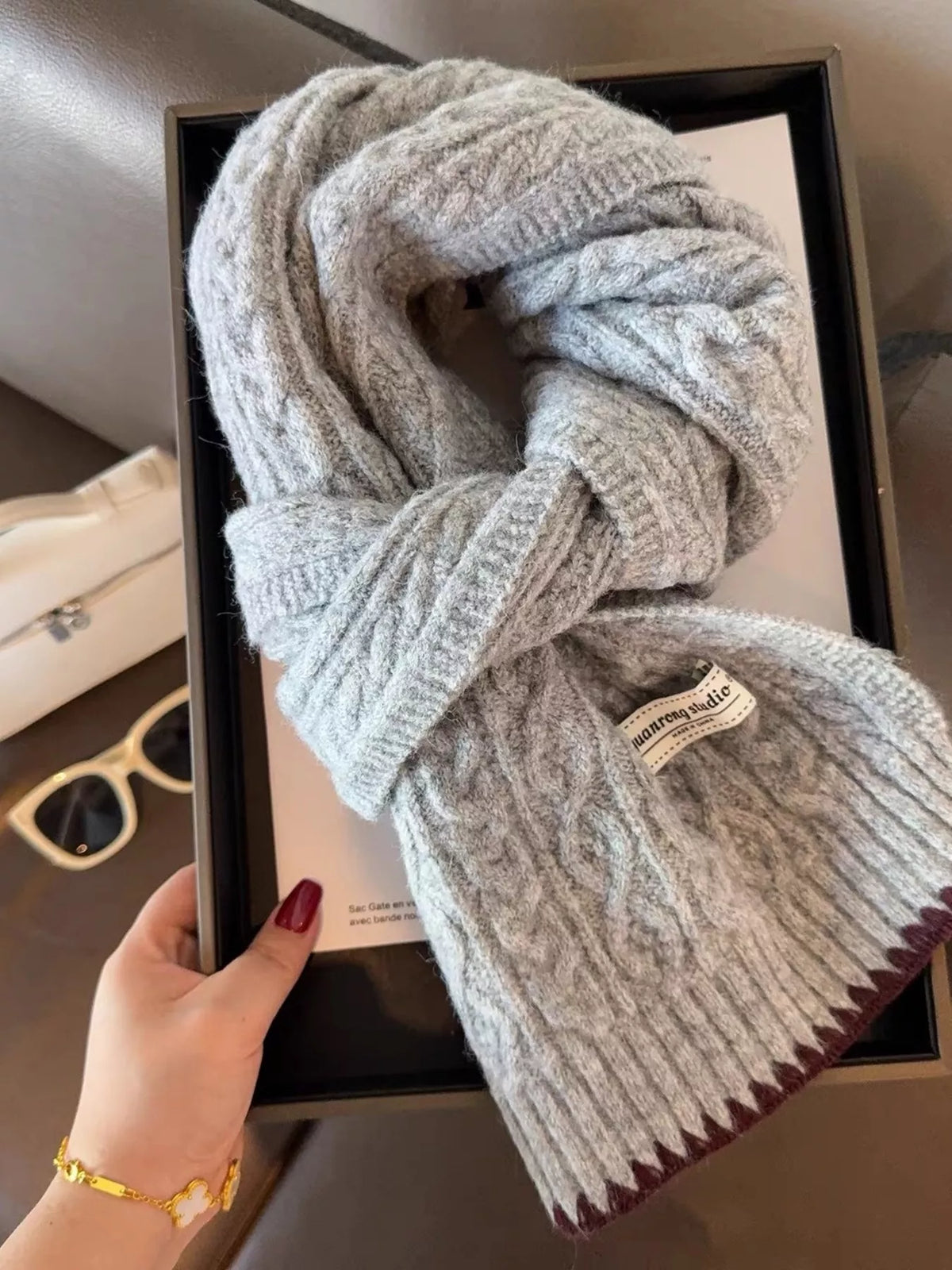 Cozy Knitted Cable-Knit Scarf with Contrast Trim in Light Gray, view 2