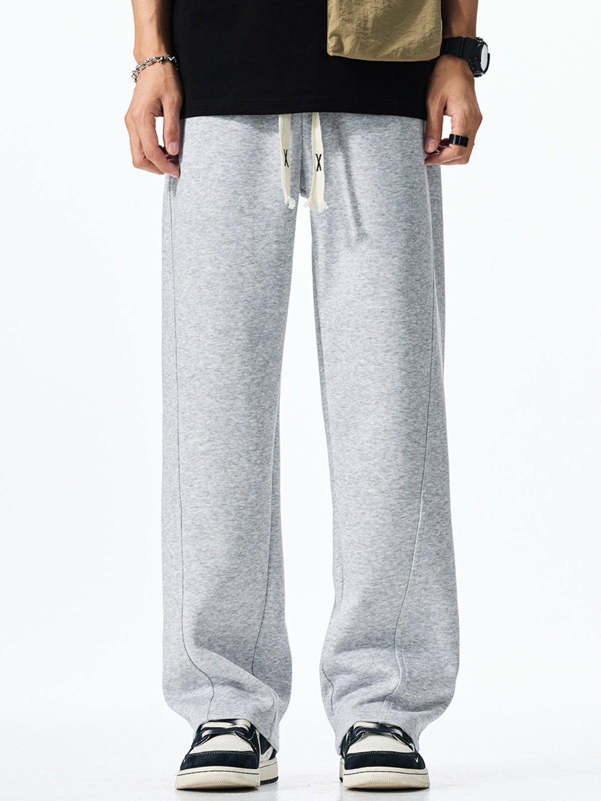 Men's Plus Size Casual Loose-Fit Drawstring Sweatpants in Light Gray