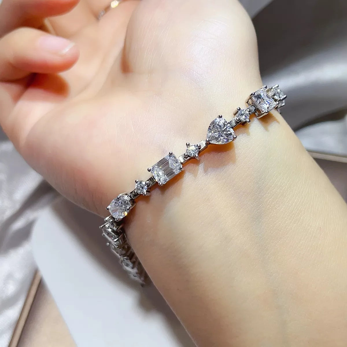 925 Sterling Silver Moissanite Bracelet - Lilixa.store