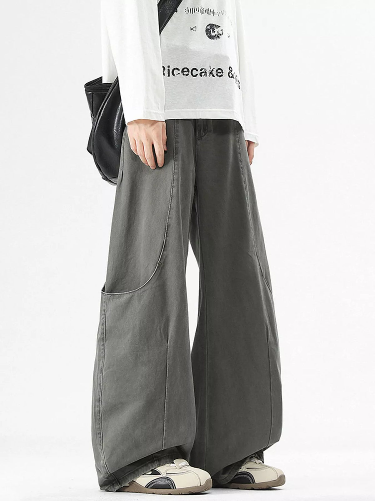 Men's Wide Leg Casual Cargo Pants in Army Green