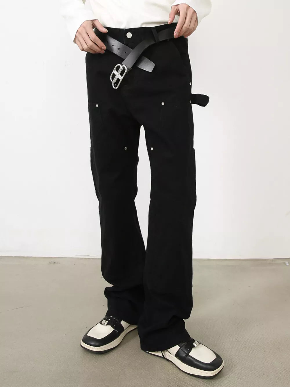 Men's Rivet-Detailed Straight-Leg Jeans - Lilixa.store