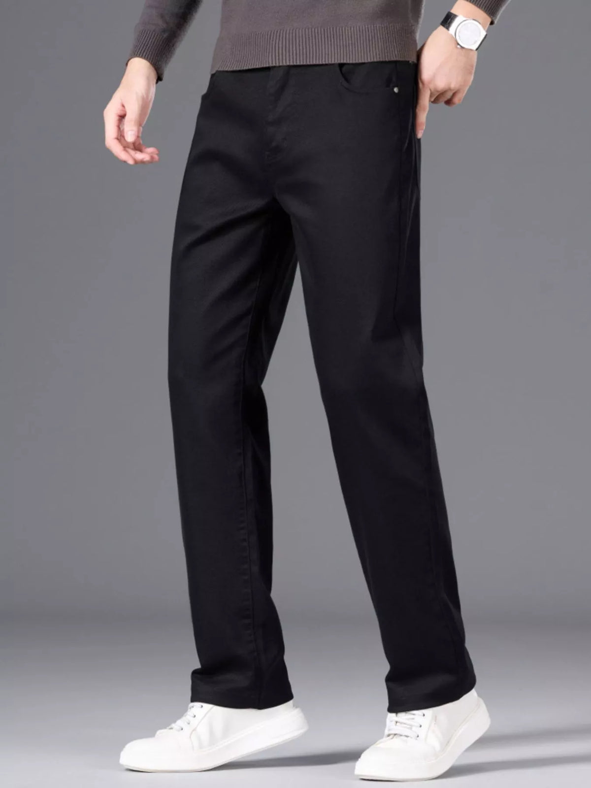 Men's Straight Leg Pants in Black