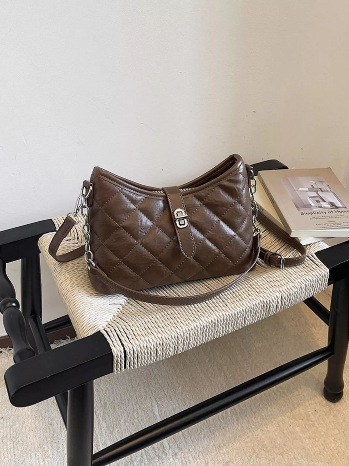 Lock Detail Quilted Shoulder Bag - Lilixa.store