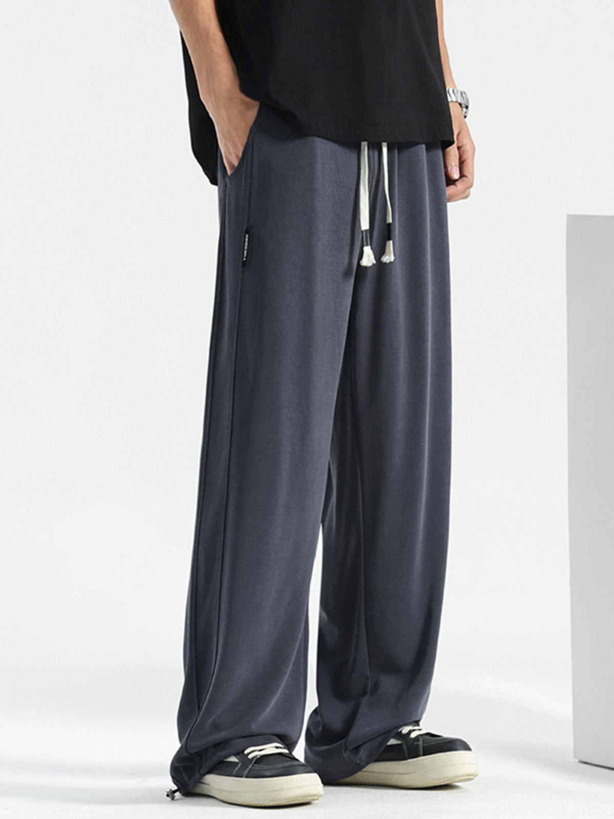 Men's Plus Size Loose Fit Drawstring Pants in Navy Blue