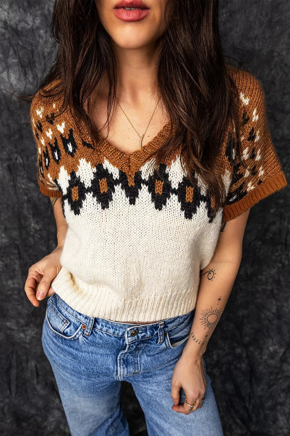 V Neck Short Sleeve Geometric Sweater - Lilixa.store