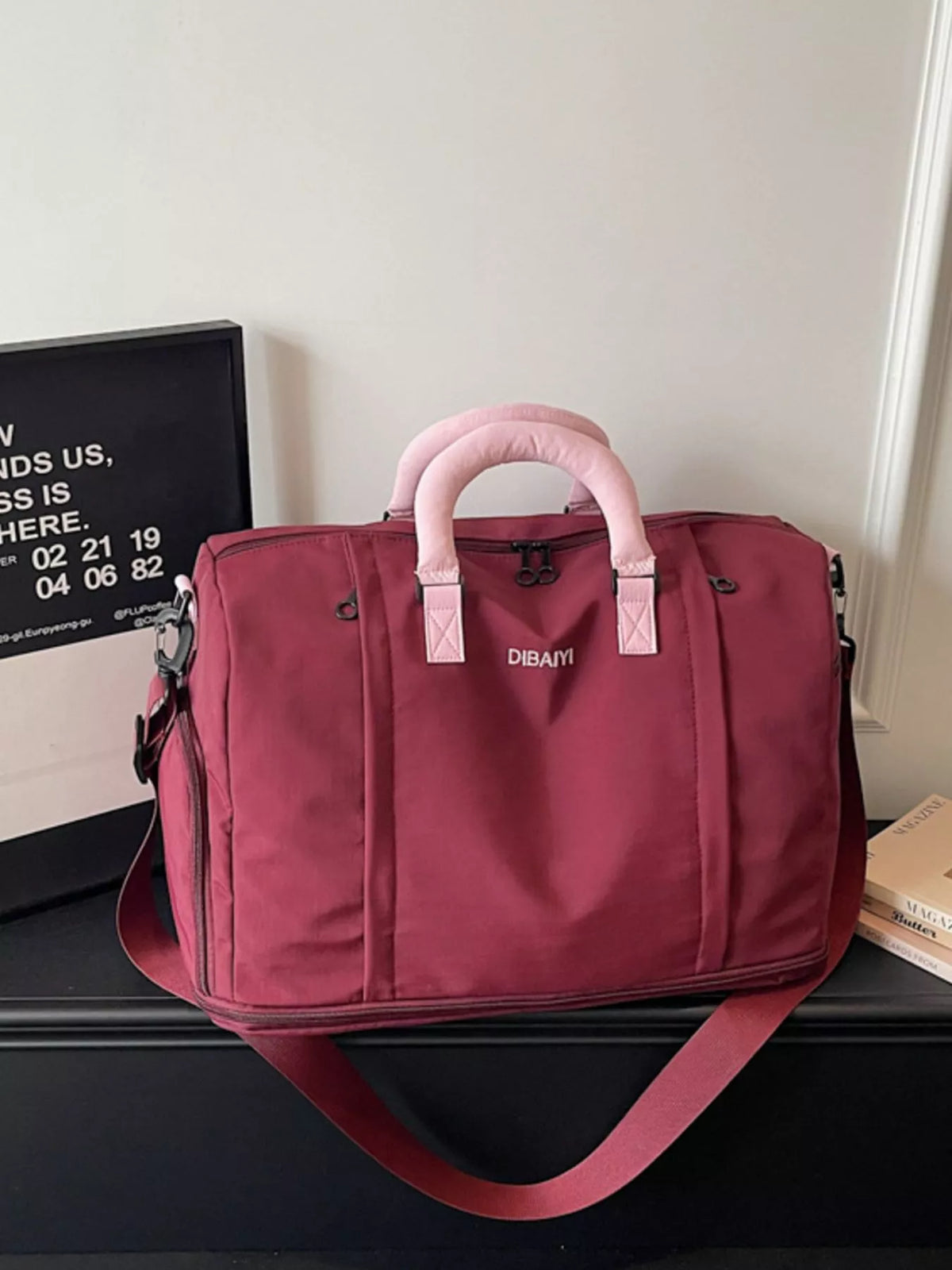 Durable Travel Duffel Bag with Comfortable Contrast Handle - Lilixa.store