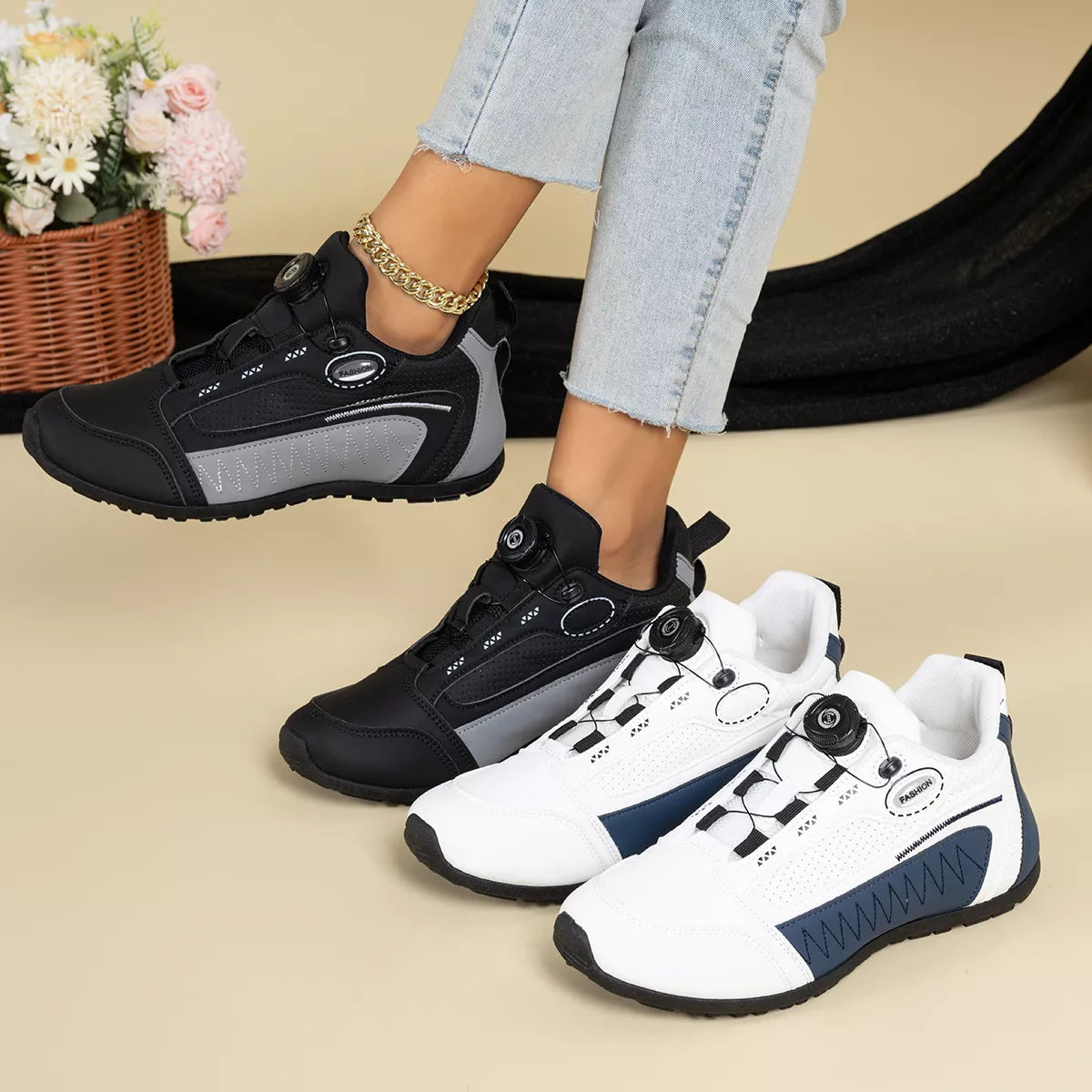 Round Toe Lace Up Sneakers - Lilixa.store
