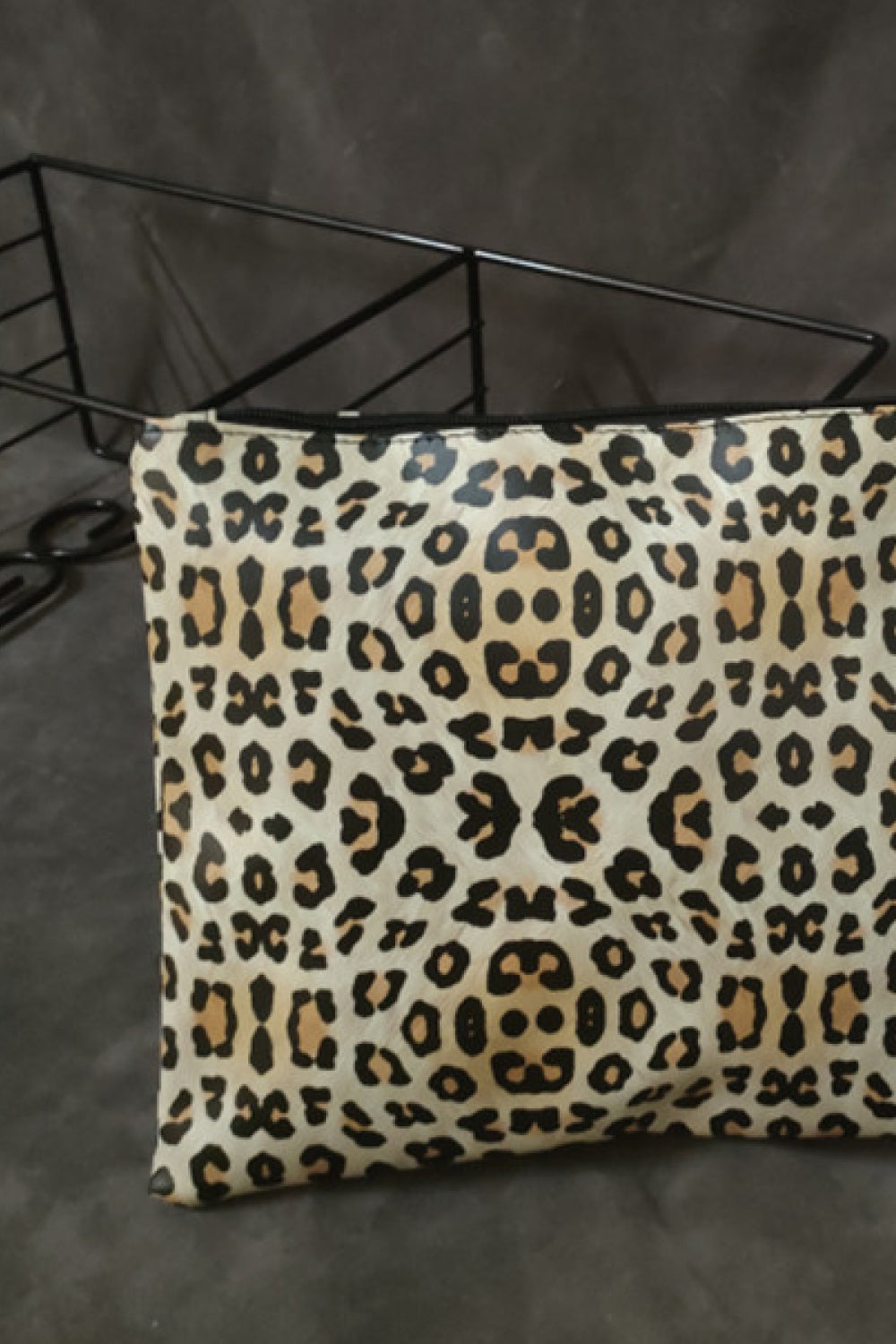Leopard PU Leather Clutch - Lilixa.store