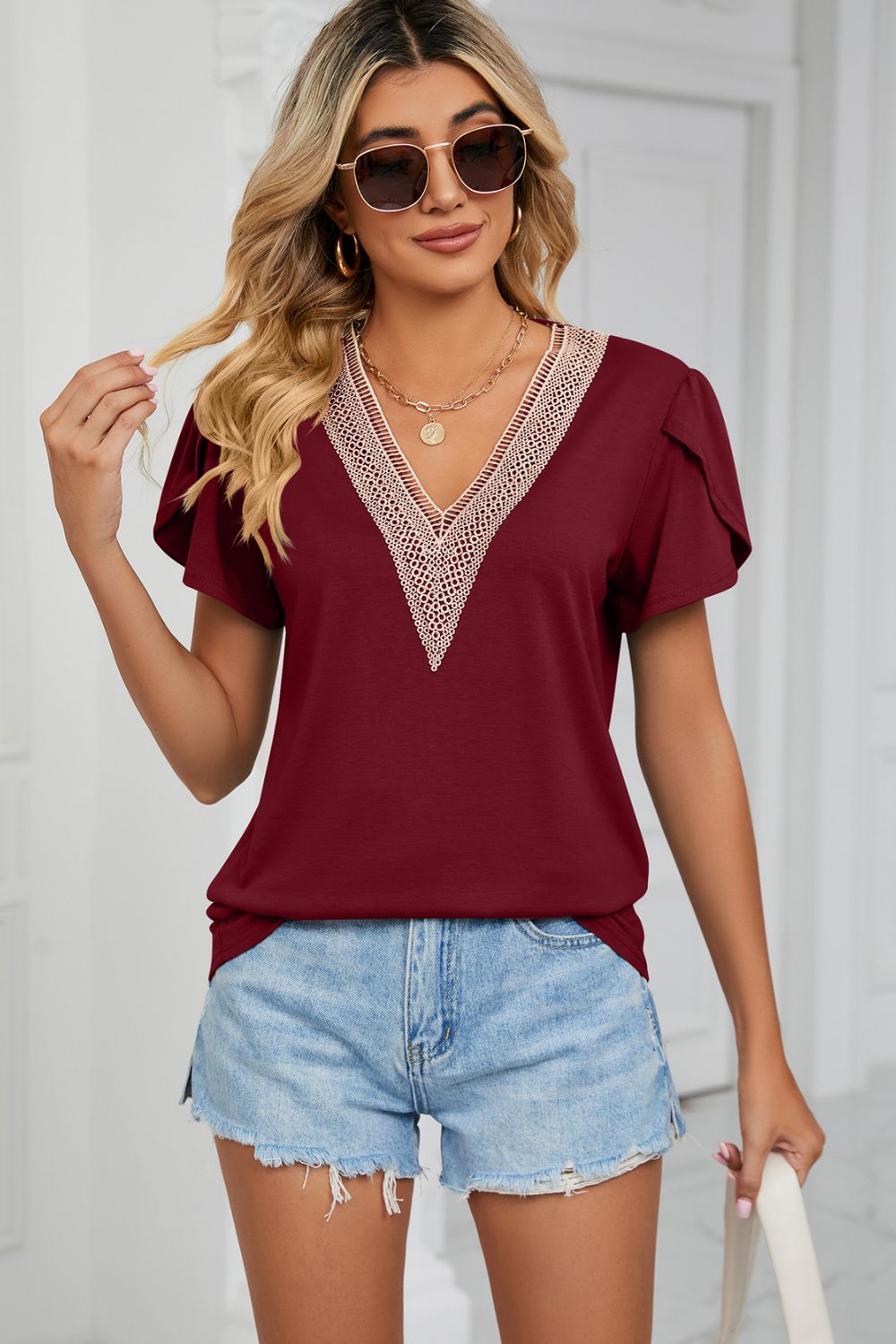Contrast Trim Petal Sleeve V-Neck Top in Wine