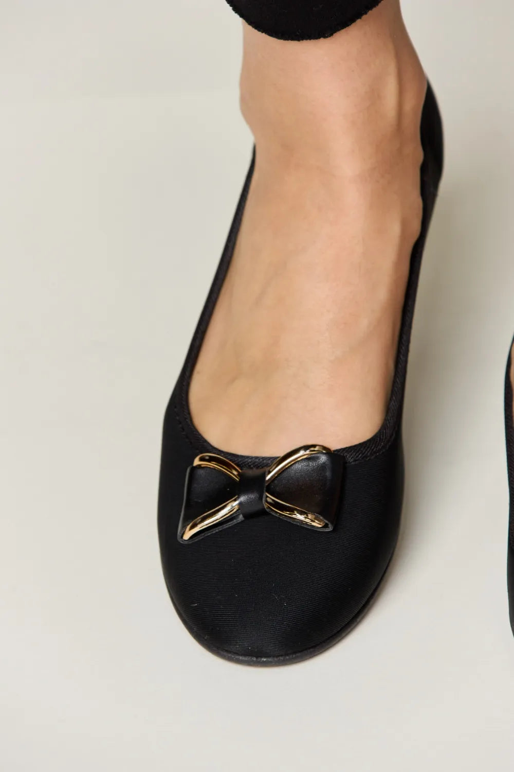 Forever Link Metal Buckle Flat Loafers - Lilixa.store