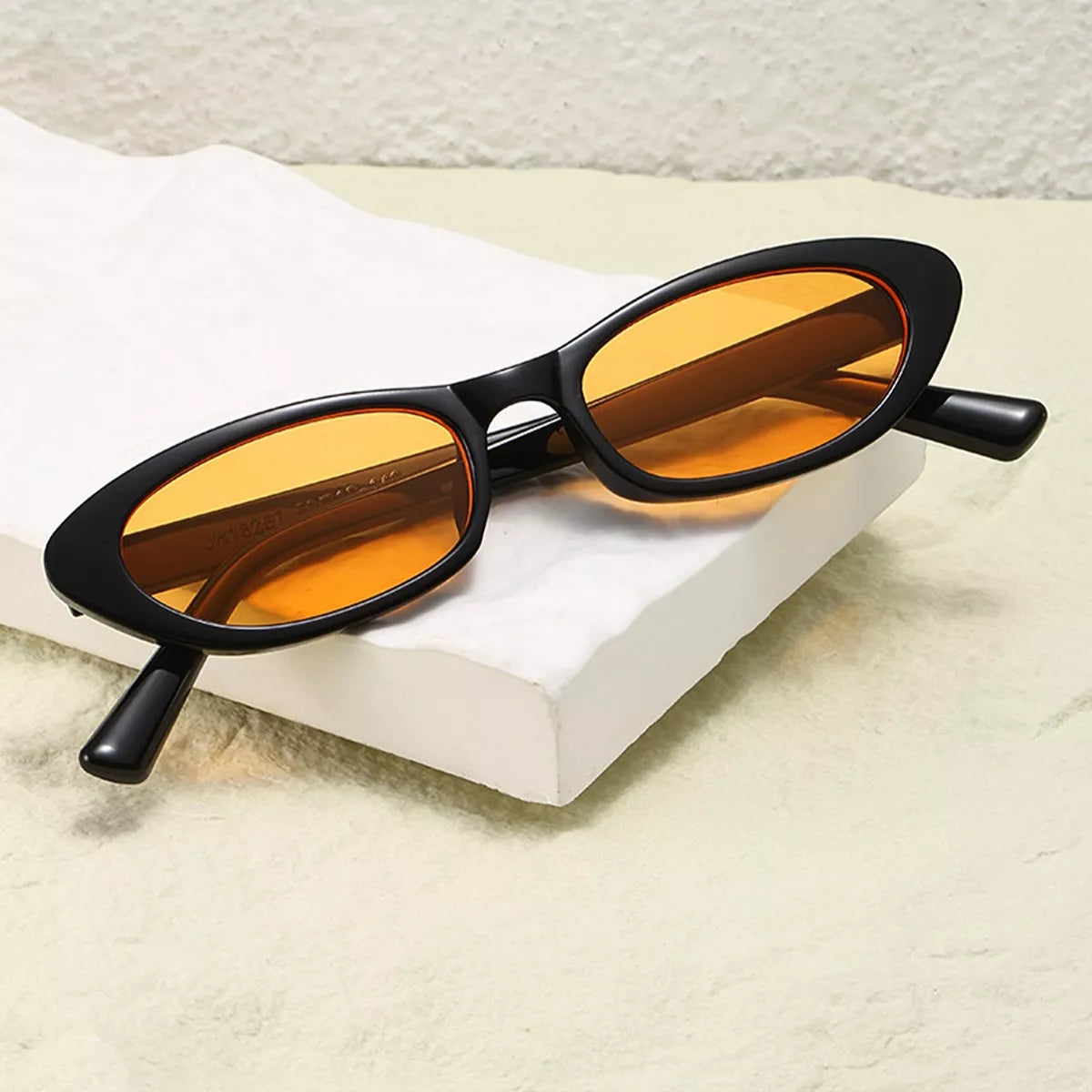 Vintage Oval Frame Sunglasses - Lilixa.store