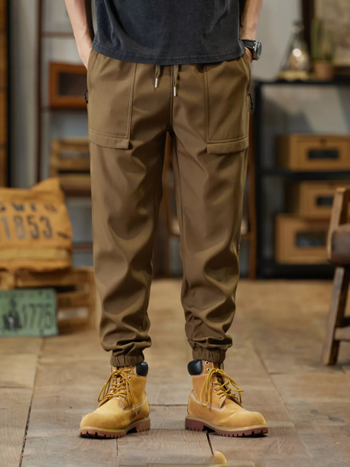 Men's Plus Size Casual Cargo Joggers in Khaki