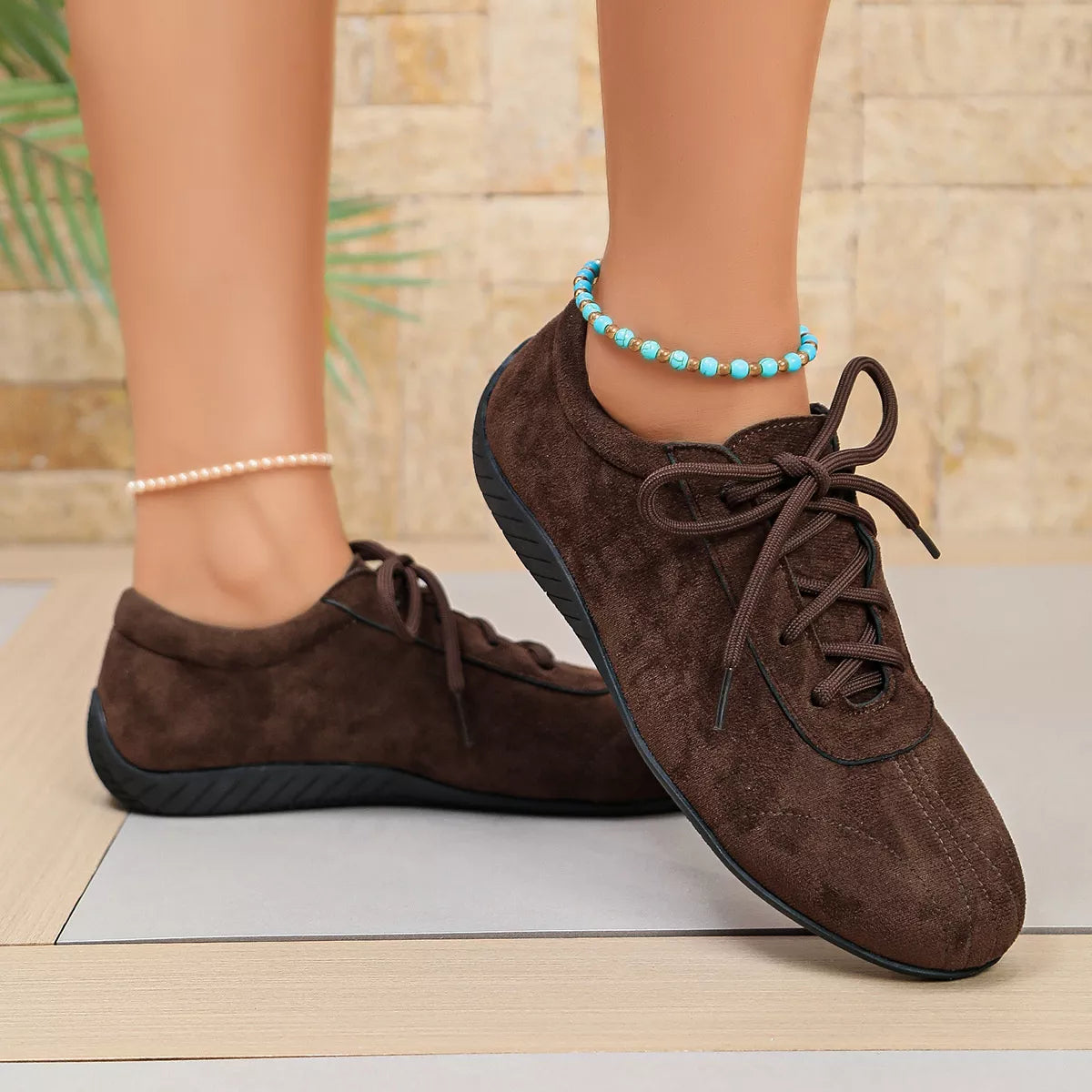 Round Toe Lace Up Sneakers - Lilixa.store