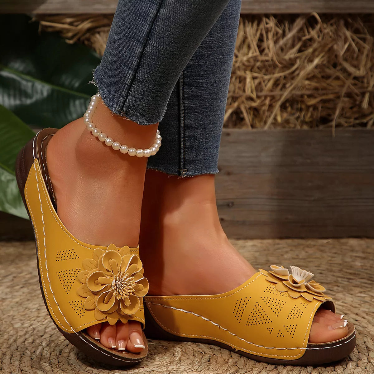 Bohemian Floral Embellished Comfortable Flat Sandals in Yellow