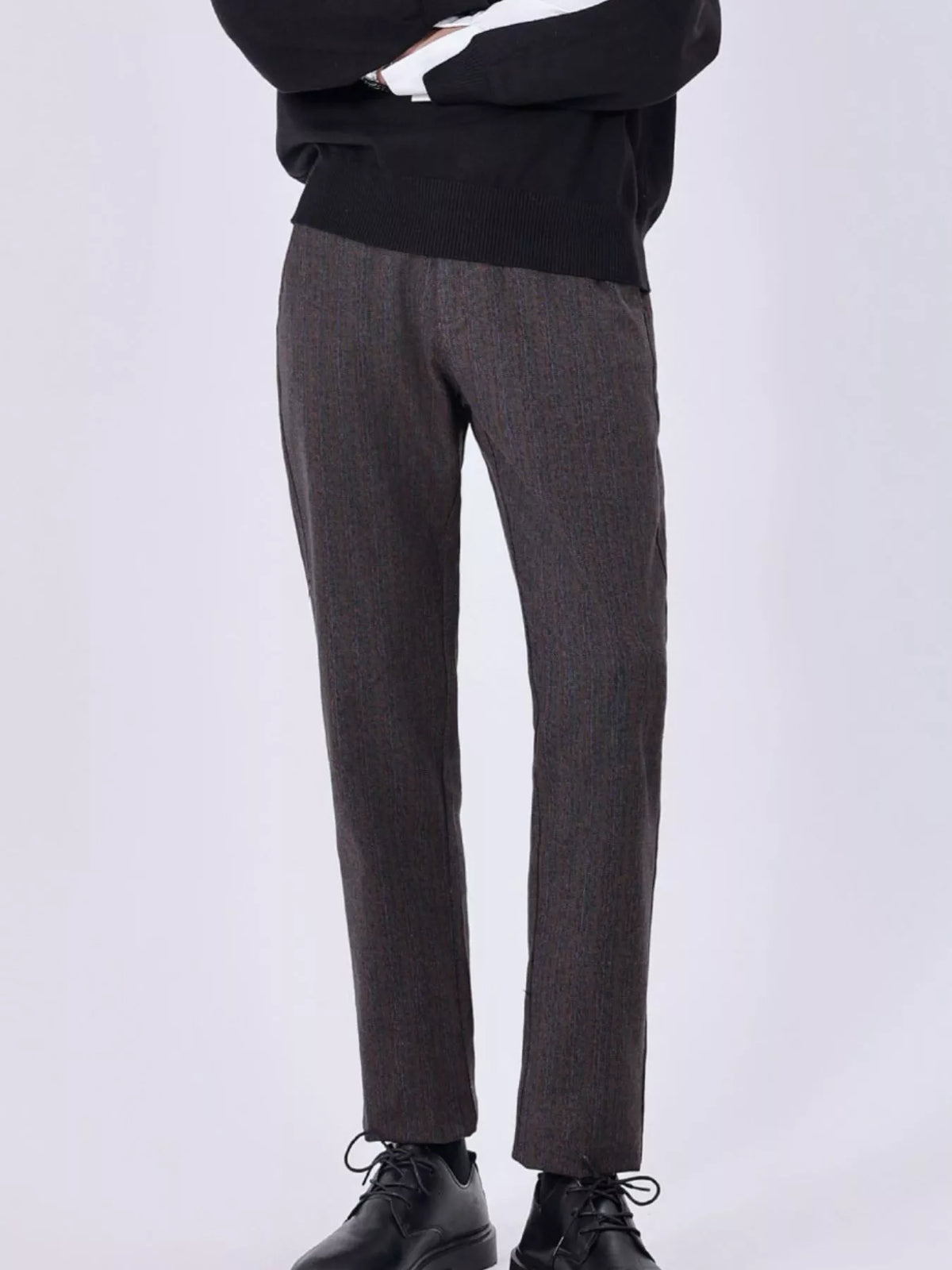 Men's Slim Fit Pants in Coffee Brown, view 3