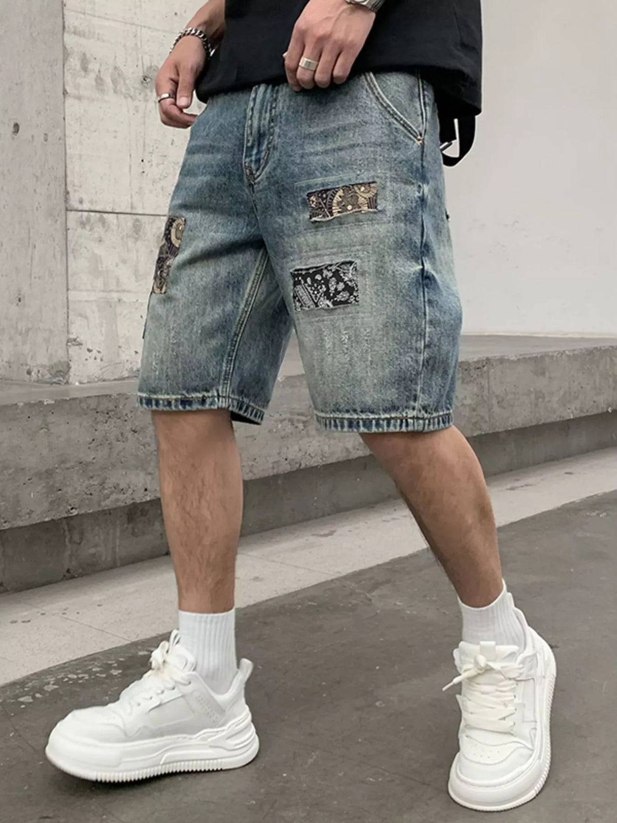 Men's Patchwork Graphic Denim Shorts - Lilixa.store