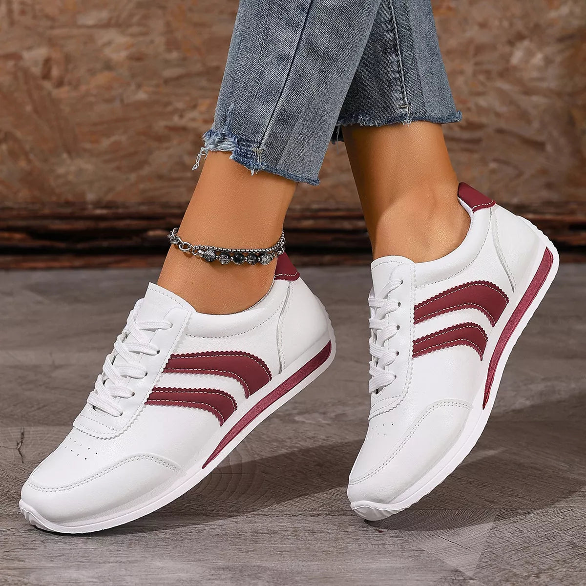 Round Toe Lace Up Sneakers - Lilixa.store