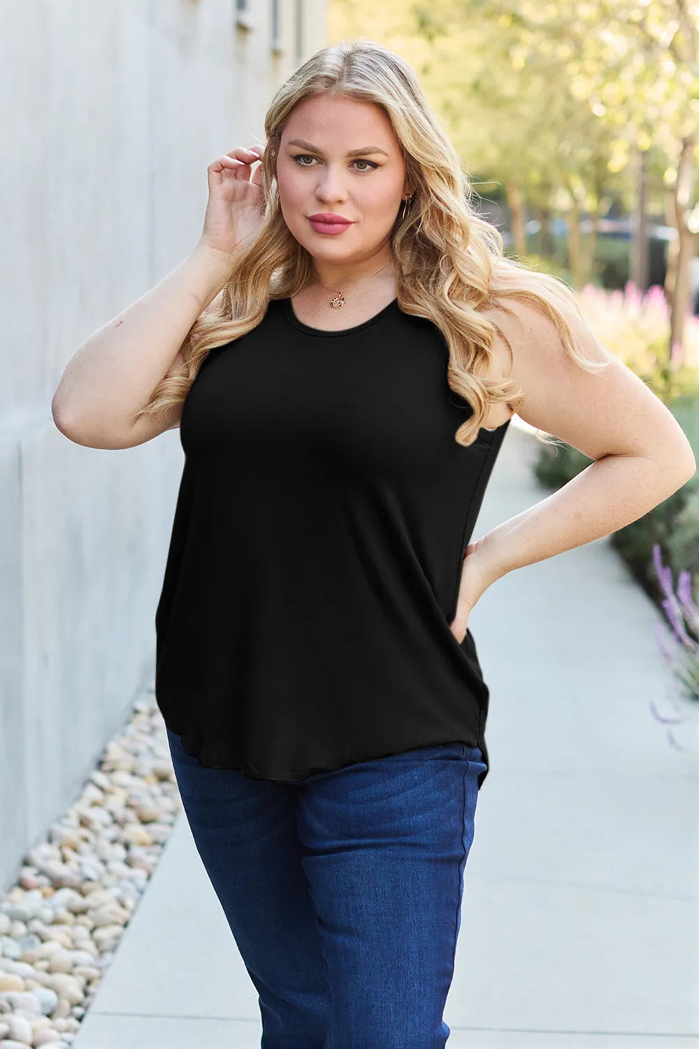 Basic Bae Full Size Round Neck Curved Hem Tank - Lilixa.store