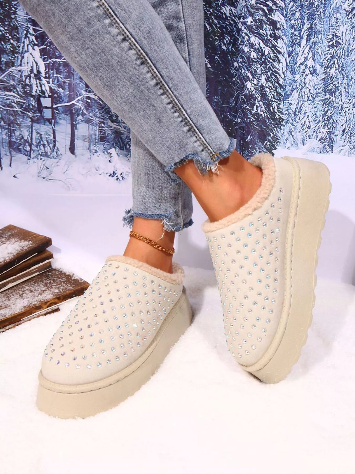Rhinestone Round Toe Platform Slippers - Lilixa.store