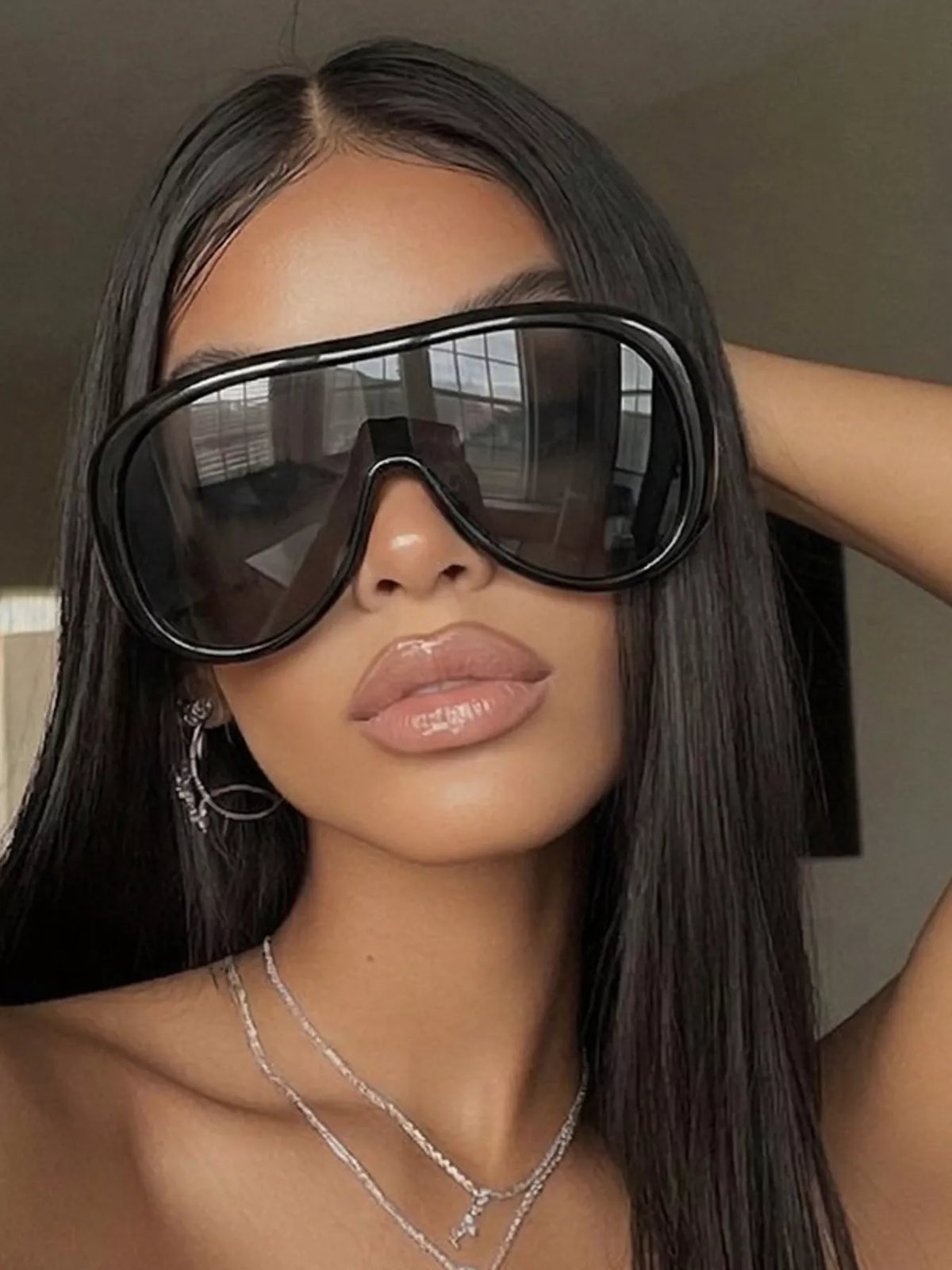 Oversized Sunglasses with Tinted Lenses – image 1 | Lilixa Spooky Season