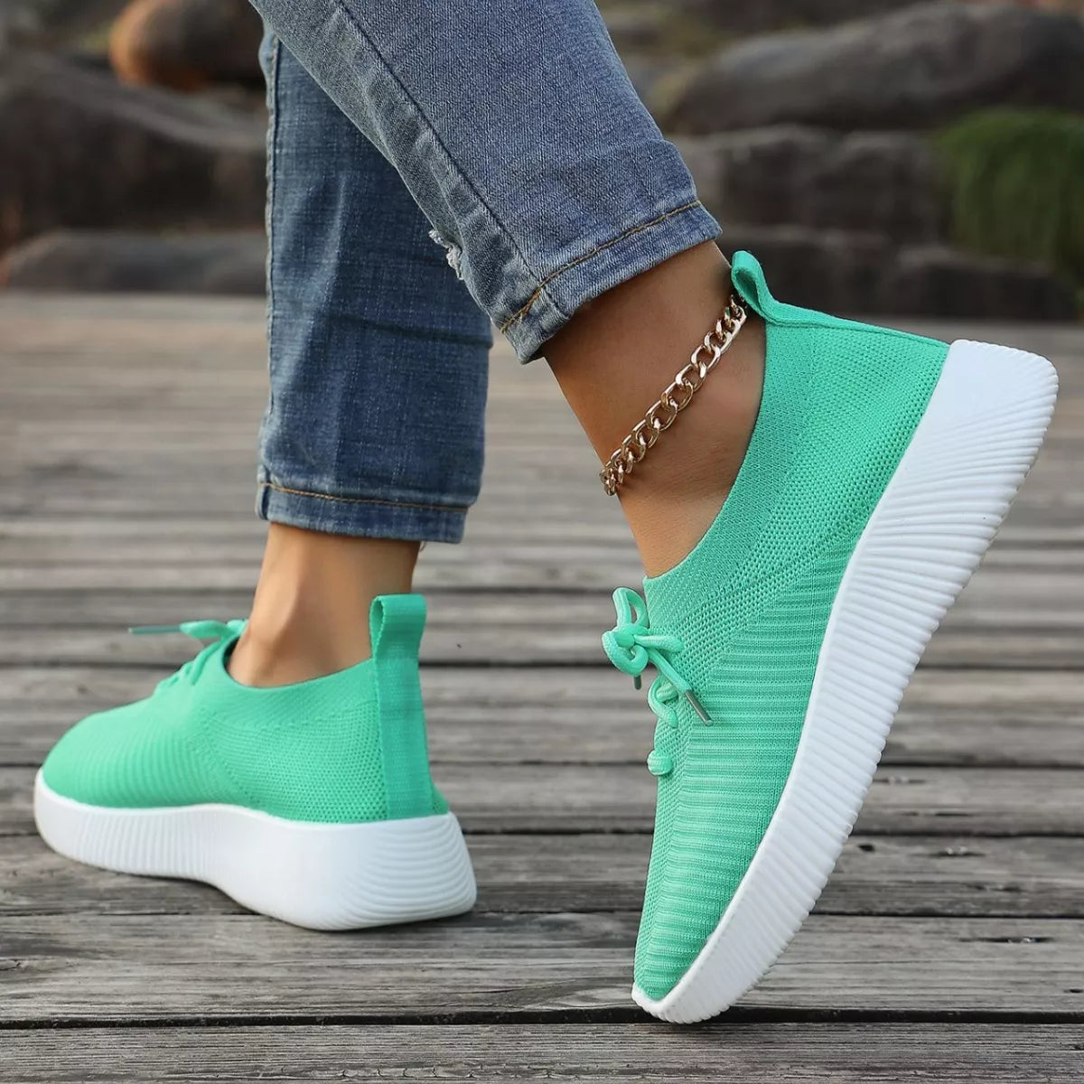 Round Toe Lace Up Sneakers - Lilixa.store