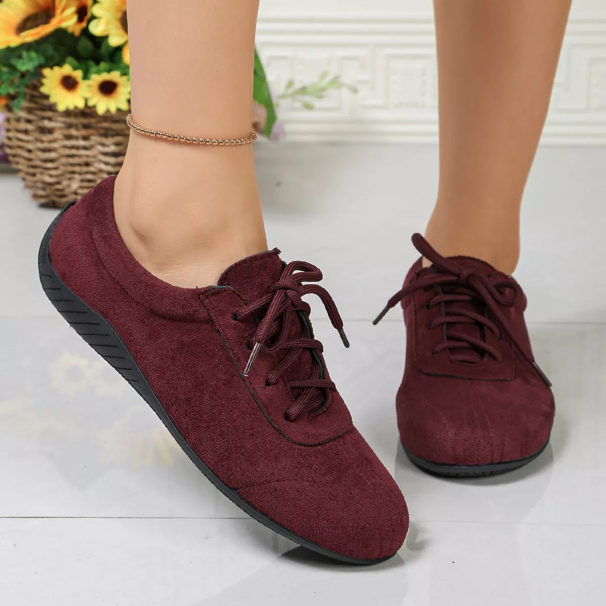 Round Toe Lace Up Sneakers - Lilixa.store