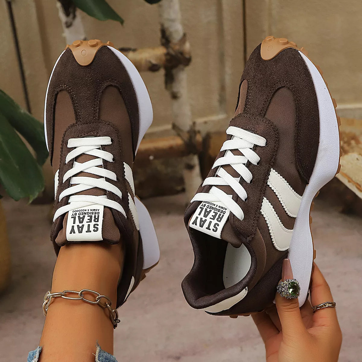Round Toe Lace Up Sneakers