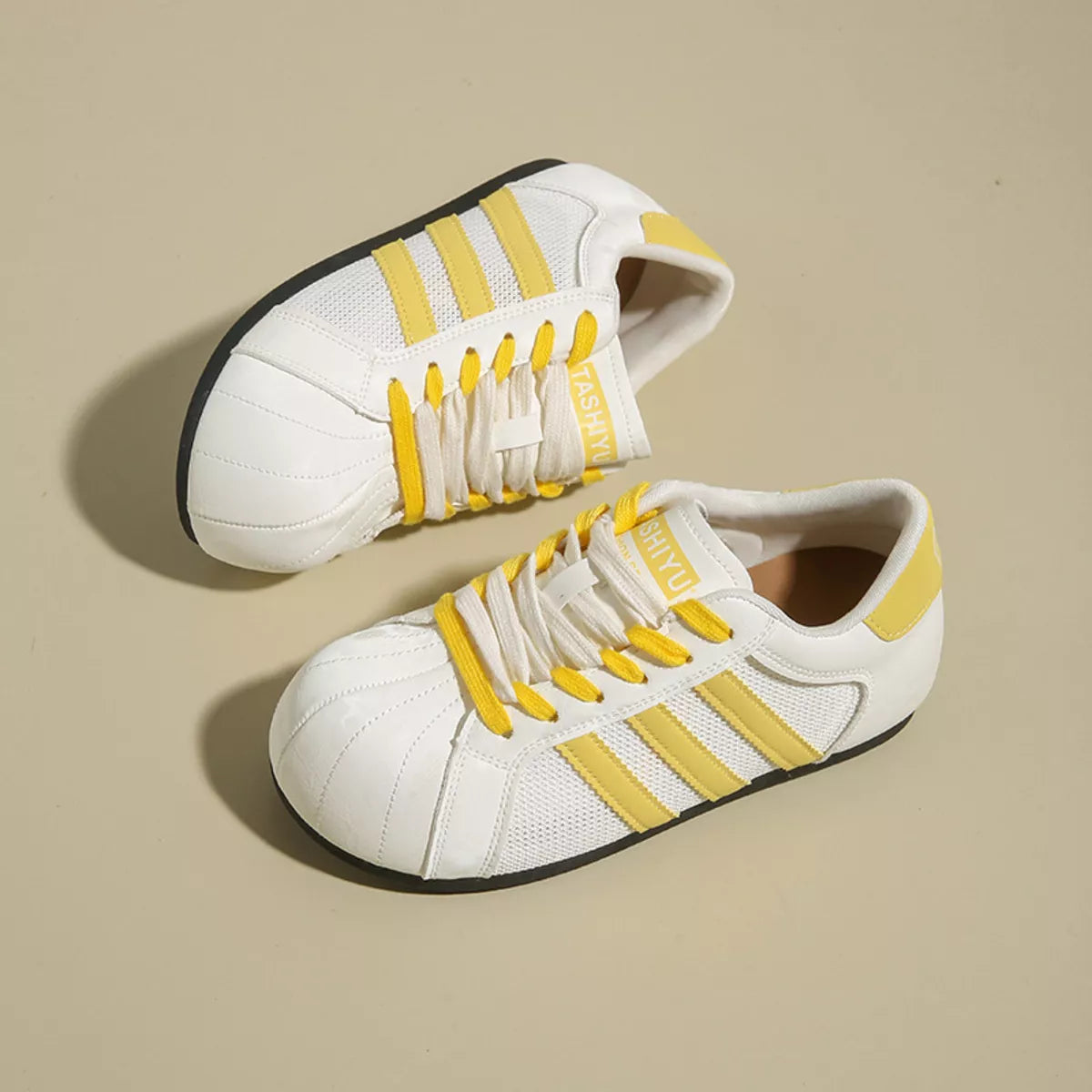 Lace Up Round Toe Sneakers - Lilixa.store