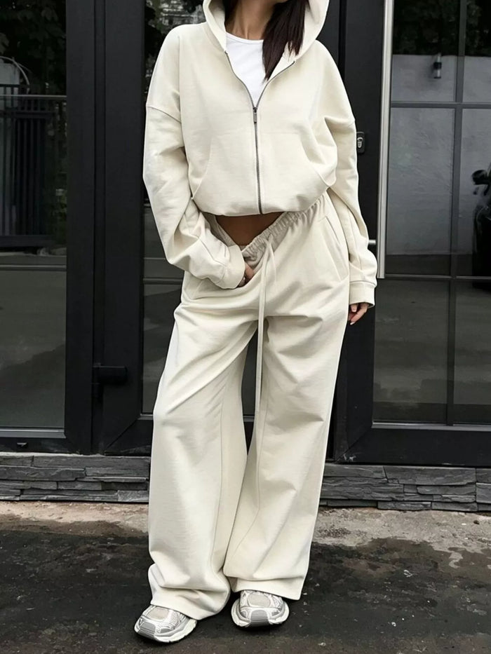 Casual Zip-Up Hoodie and Wide-Leg Sweatpants Set in Apricot