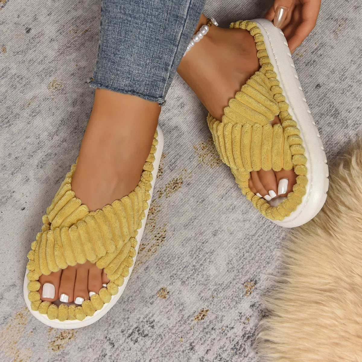 Crisscross Open Toe Platform Slippers - Lilixa.store