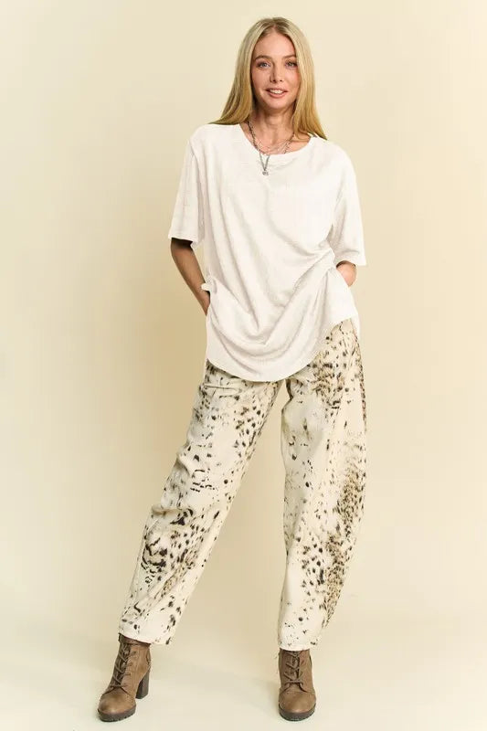 Davi & Dani Short Sleeve Side Slit T-Shirt with Pockets - Lilixa.store