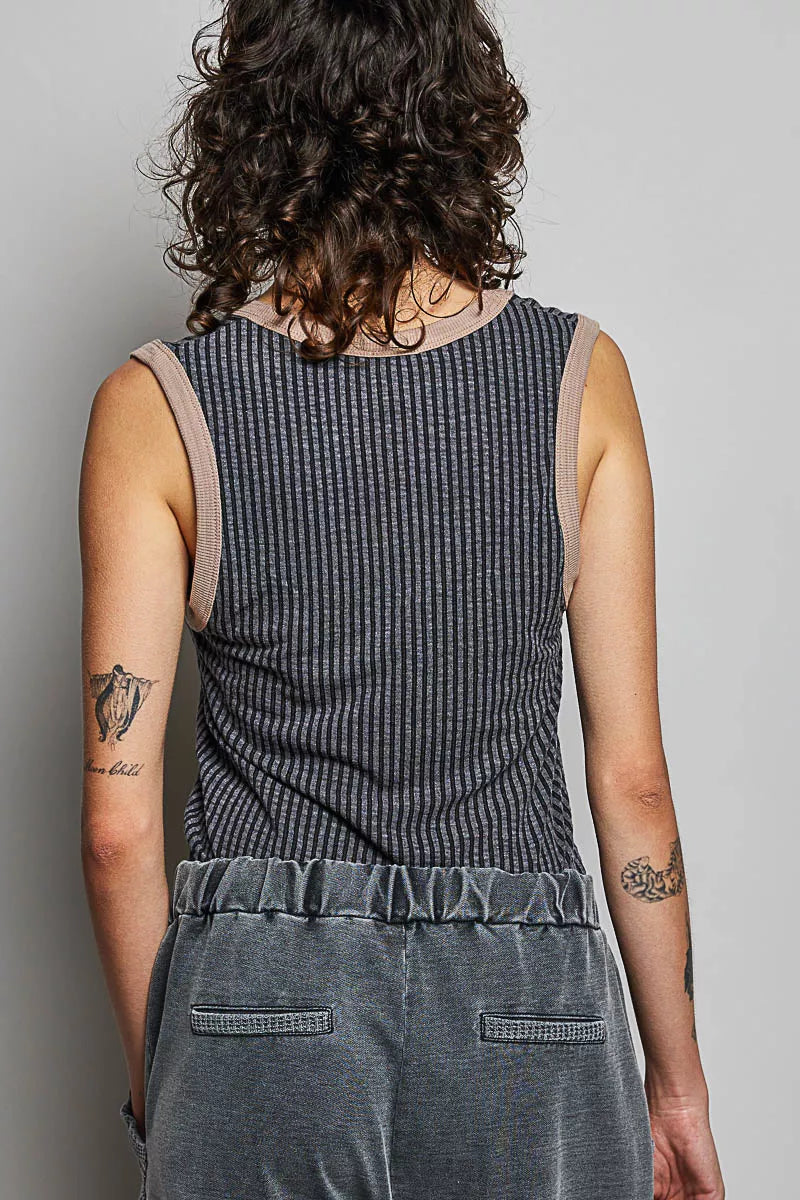 POL V-Neck Contrast Ribbed Sleeveless Tank - Lilixa.store