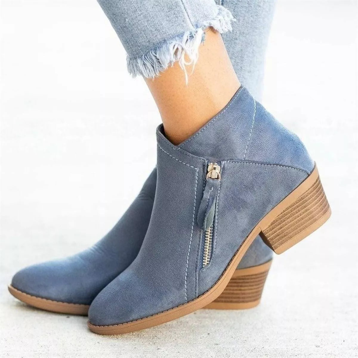 Round Toe Block Heels Boots