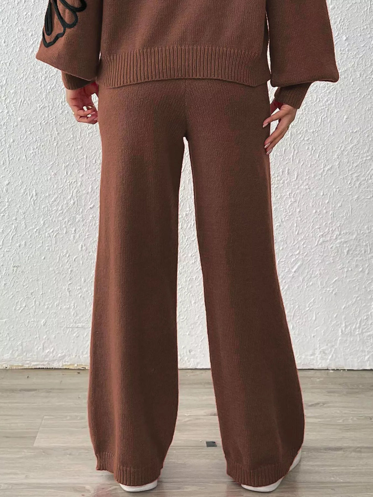 High-Waisted Wide-Leg Sweater Pants with Floral Beaded Decor, view 5