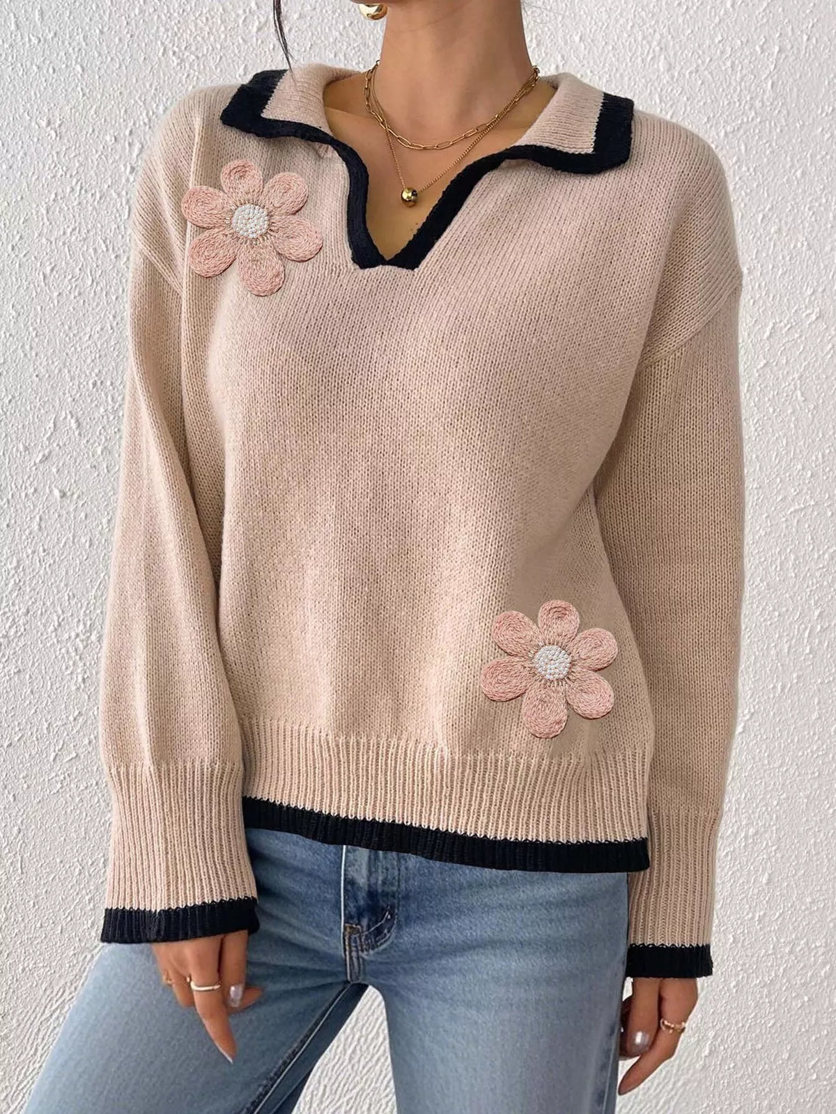 Flower Contrast Trim Dropped Shoulder Sweater - Lilixa.store