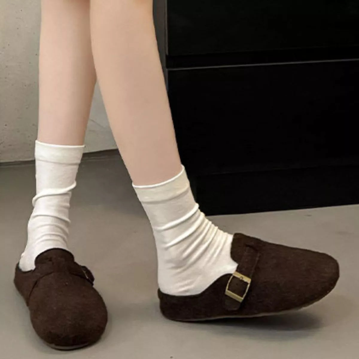 Buckle Decor Round Toe Slippers - Lilixa.store