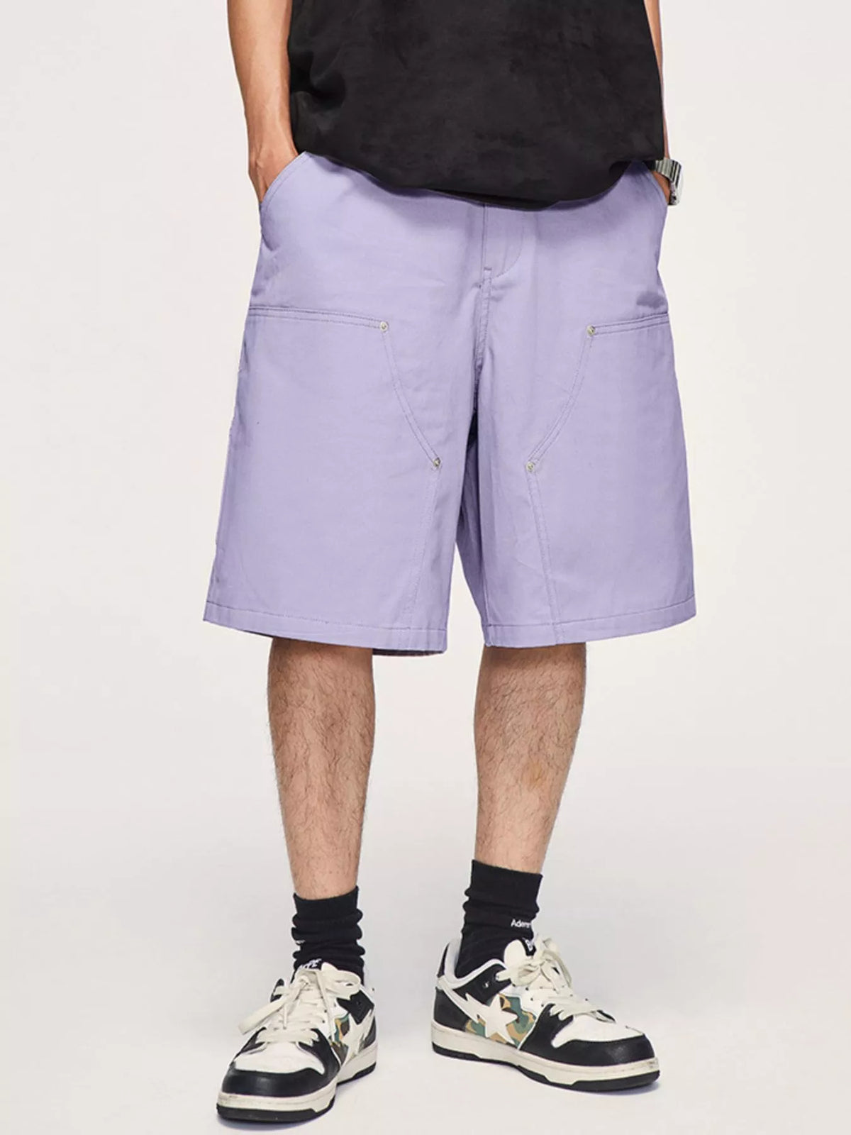 Men's Casual Loose Fit Shorts in Fog Purple