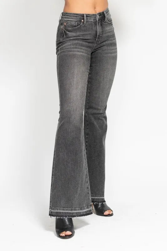 Judy Blue Full Size Mid Rise Tummy Control Washed Gray Release Hem Flare Jeans Plus Size - Lilixa.store