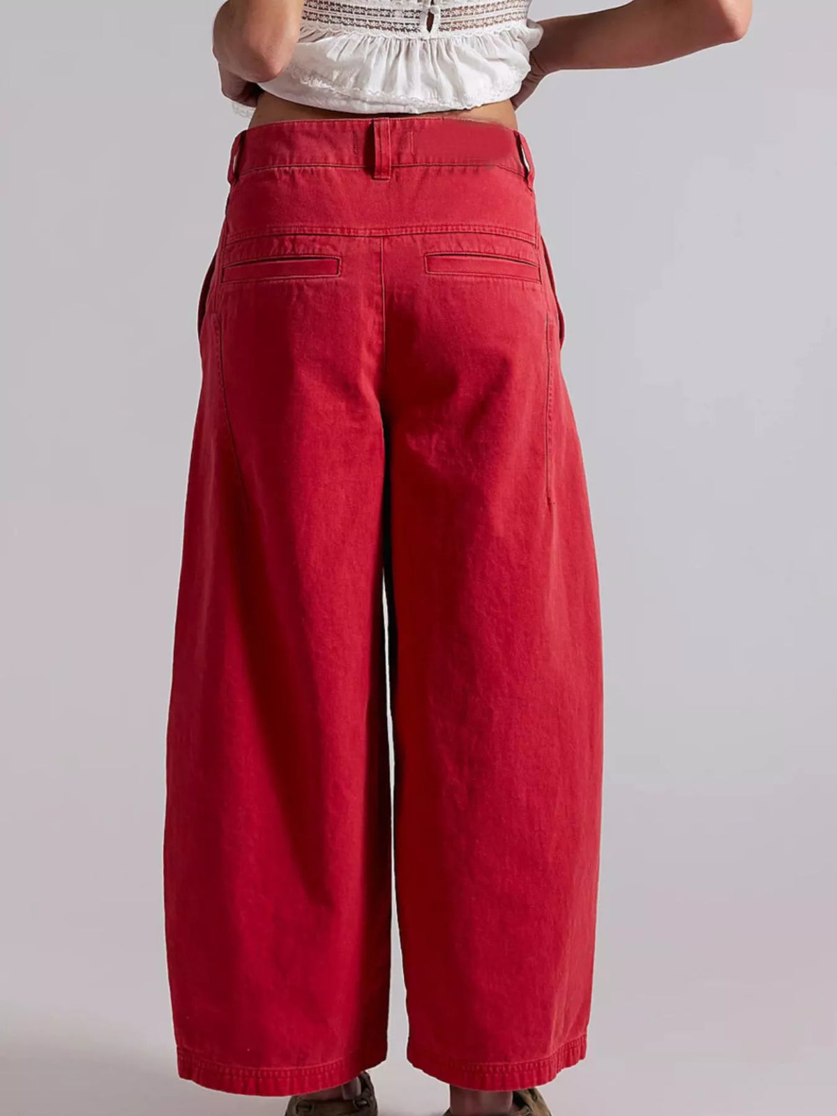 Wide-Leg Cropped Jeans