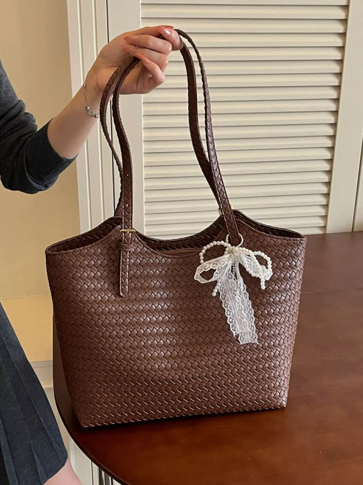 Woven Leather Shoulder Bag - Lilixa.store