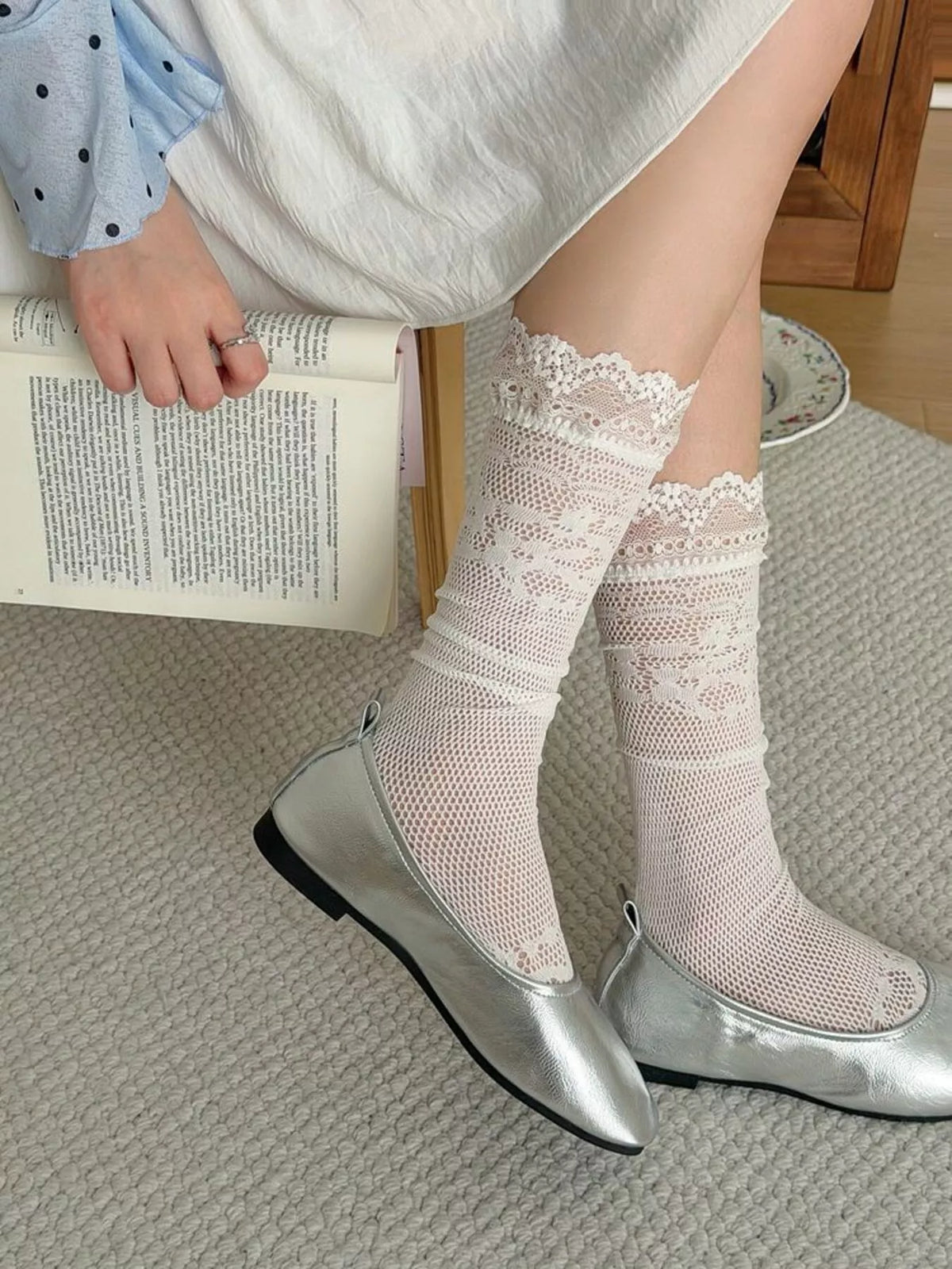 Lace Fishnet Knee-High Socks - Lilixa.store