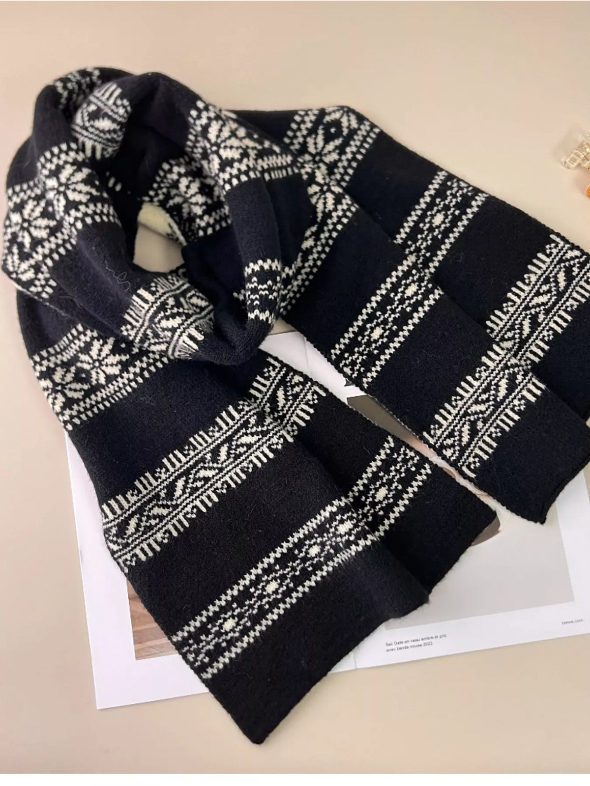 Winter Snowflake Pattern Knitted Scarf - Lilixa.store