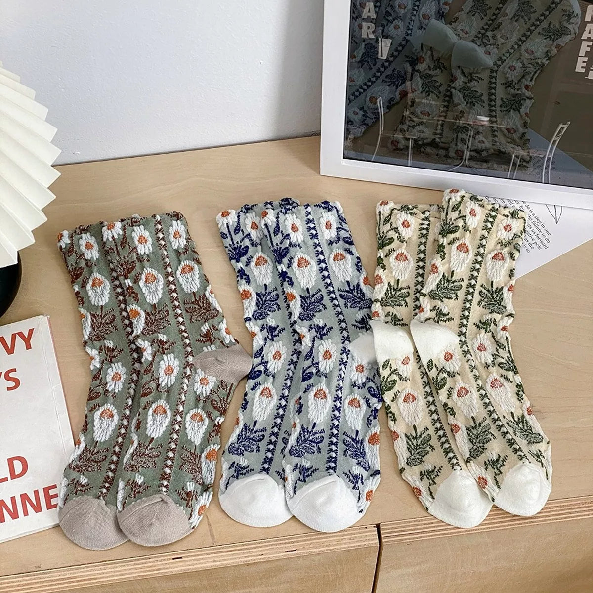 Vintage Jacquard Crew Socks - Lilixa.store